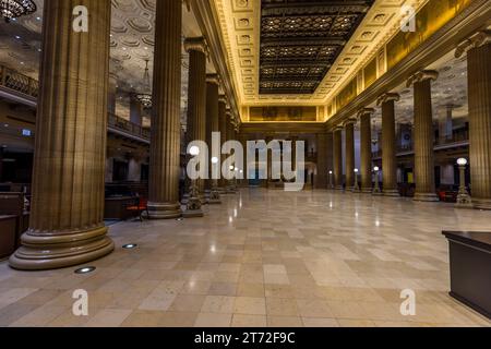 Central Standard Building, Wintrust's Grand Banking Hall in Chicago, United States Stock Photo