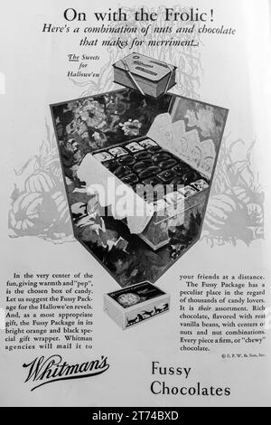 1927 Whitman's Fussy Chocolates Ad Stock Photo