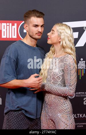 Can Kaplan und Walentina Doronina NRW Deutschland *** Can Kaplan and Valentina  Doronina NRW Germany Copyright: xChristophxHardtx Credit: Imago/Alamy Live  News Stock Photo - Alamy