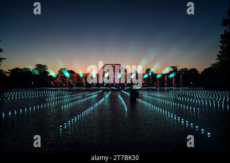 Kew Garden, London, UK. 14th Nov, 2023. Christmas at Kew returns the magnificent after-dark landscape, returning for its eleventh year with a host of seasonal favourites alongside mesmerizing new light installations. (Credit Image: Credit: See Li/Picture Capital/Alamy Live News Stock Photo