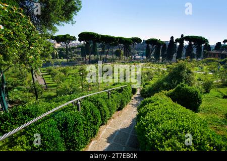 The Rose Garden, in Rome, Italy Stock Photo - Alamy