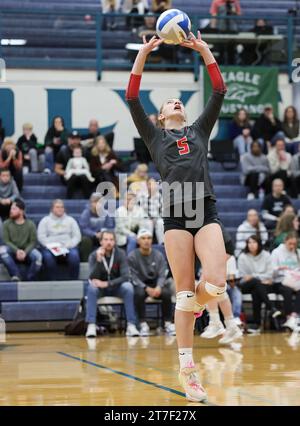 High School volleyball action with Madison vs Post Falls in Coeur d'Alene, Idaho. Stock Photo