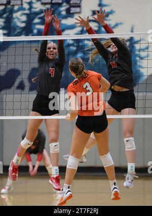 High School volleyball action with Madison vs Post Falls in Coeur d'Alene, Idaho. Stock Photo