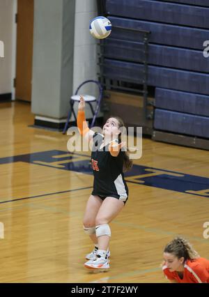 High School volleyball action with Madison vs Post Falls in Coeur d'Alene, Idaho. Stock Photo