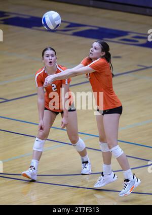 High School volleyball action with Madison vs Post Falls in Coeur d'Alene, Idaho. Stock Photo