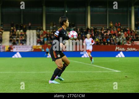 Munich, Germany. 15th Nov, 2023. Munich, Germany, November 15th 2022: Moeka Minami (2 AS Roma) during the UEFA Womens Champions League group stage match between FC Bayern Munich and AS Roma at FC Bayern Campus in Munich, Germany. (Sven Beyrich/SPP) Credit: SPP Sport Press Photo. /Alamy Live News Stock Photo