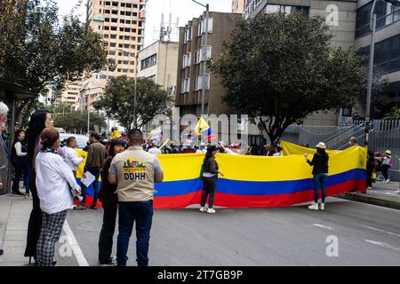 Bogota, Colombia - 14th November 2023. Citizen protest in front of the Ministry of Health against the Health Reform proposed by the Government of Gust Stock Photo