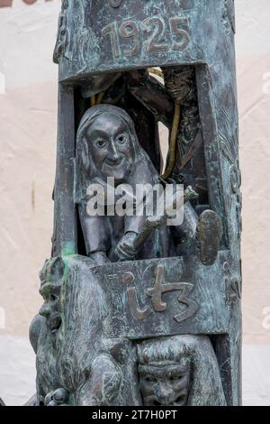 Detail of a witch on the Fool's Fountain by the artist Gerold Jaeggle, Old Town, Rottenburg am Neckar, Baden-Wuerttemberg, Germany Stock Photo