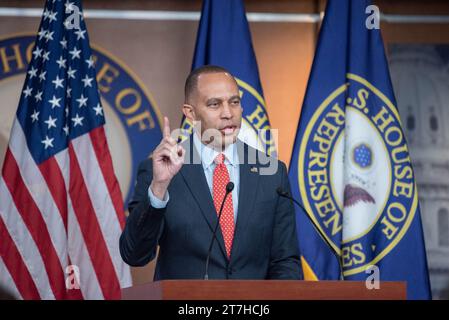 Washington, United States. 15th Nov, 2023. United States House Minority Leader Hakeem Jeffries (Democrat of New York) at his weekly press conference in the Capitol in Washington, DC, USA on Wednesday, November 15, 2023. Photo by Annabelle Gordon/CNP/ABACAPRESS.COM Credit: Abaca Press/Alamy Live News Stock Photo