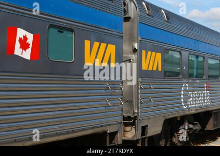 THE CANADIAN TRANSCONTINENTAL PASSENGER TRAIN TORONTO  VANCOUVER Stock Photo