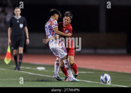 Manila, Philippine. 16th Nov, 2023. Vo Minh Trong (R) of Vietnam vies with Santiago Rublico of the Philippines during the 2026 World Cup qualifying match between the Philippines and Vietnam in Manila, the Philippine, on Nov. 16, 2023. Credit: Rouelle Umali/Xinhua/Alamy Live News Stock Photo