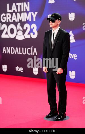 November 16, 2023, Seville, Andalucia, Spain: Bizarrap attends the red carpet during the 24th Annual Latin GRAMMY Awards at FIBES on November 16, 2023 in Seville, Spain (Credit Image: © Jack Abuin/ZUMA Press Wire) EDITORIAL USAGE ONLY! Not for Commercial USAGE! Stock Photo