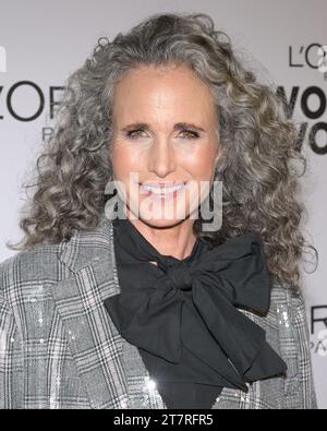 andie macdowell pelo 2023