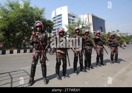 Bangladesh General Elections Border Guard Bangladesh BGB Members Stand ...