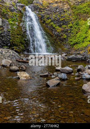 Dog Creek Falls, Columbia River Gorge, Cook, Washington, USA Stock ...