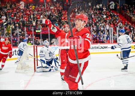 Detroits Lucas Raymond celebrates scoringduring the NHL Global Series Sweden ice hockey match between Toronto Maple Leafs and Detroit Red Wings and at Avicii Arena in Stockholm, Sweden, on Nov. 17, 2023. Foto: Henrik Montgomery / TT / kod 10060 Stock Photo