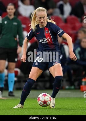 AMSTERDAM - Amalie Vangsgaard of Paris Saint-Germain. during the UEFA Women's Champions League Group C match between Ajax Amsterdam and Paris Saint Germain at the Johan Cruijff ArenA on November 15, 2023 in Amsterdam, Netherlands. ANP | Hollandse Hoogte | GERRIT VAN COLOGNE Stock Photo