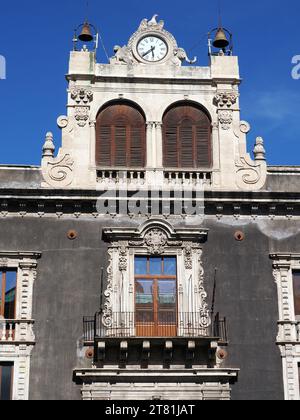 Piazza Stesicoro (Catania): AGGIORNATO 2021 - tutto quello che c'è da