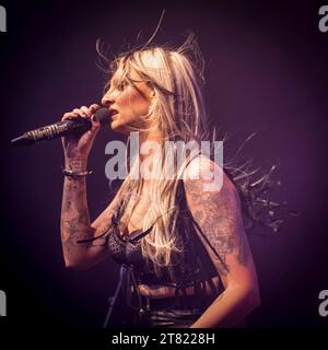 Wolverhampton, United Kingdom. 17th November 2023, Event: KKs Steel Mill. “The Answer” with support from “KIRA MAC”.  PICTURED: Kira Mac  Credit: Mark Dunn/Alamy Live News Stock Photo