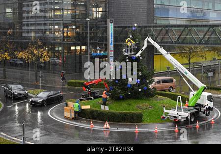 Roundabout Christmas decorations Christmas tree decorations Lifting platform Stock Photo