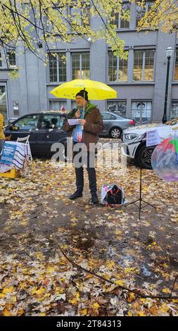 Brussels, Belgium. 18th Nov, 2023. the Youth for Climate protest, in Brussels, on Saturday 18 November 2023. BELGA PHOTO FLORENCE BONKAIN Credit: Belga News Agency/Alamy Live News Stock Photo