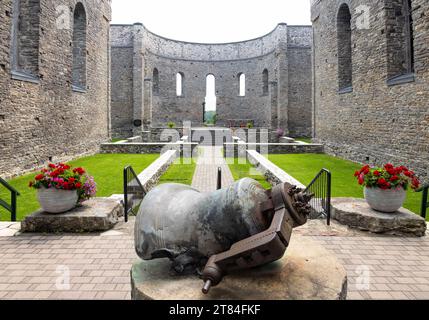 Glengarry, Ontario, Canada - Aug 20, 2023: A fire destroyed all but the outer walls of St. Raphael's Catholic church in 1970, it's now a National Hist Stock Photo