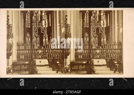 Anonym Church inner view St. Elisabeth in Marburg/Lahn. Albumin paper, on the box box / stereo format around 1865 Stock Photo