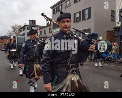 Plymouth, Massachusetts, USA. 18th Nov, 2023. Members of the Boston Police Gaelic Column of Pipes and Drums participate in PlymouthÃs 27th annual AmericaÃs Hometown Thanksgiving Celebration and Parade. (Credit Image: © Sue Dorfman/ZUMA Press Wire) EDITORIAL USAGE ONLY! Not for Commercial USAGE! Stock Photo