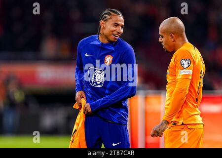 Amsterdam, Netherlands. 18th Nov, 2023. AMSTERDAM, NETHERLANDS - NOVEMBER 18: Calvin Stengs of The Netherlands talking to Donyell Malen of The Netherlands during the UEFA EURO 2024 Qualifying Round Group B match between Netherlands and Republic of Ireland at Johan Cruijff ArenA on November 18, 2023 in Amsterdam, Netherlands (Photo by Andre Weening/ Orange Pictures) Credit: Orange Pics BV/Alamy Live News Stock Photo