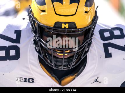 College Park, USA. 18th Nov, 2023. COLLEGE PARK, MD - NOVEMBER 18: Michigan Wolverines offensive lineman Myles Hinton (78) before a Big Ten football game between the Maryland Terrapins and the Michigan Wolverines, on November 18, 2023, at SECU Field, in College Park, Maryland. (Photo by Tony Quinn/SipaUSA) Credit: Sipa USA/Alamy Live News Stock Photo