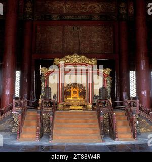 China, Beijing: Gugong (Imperial Palace), Throne in the Hall of the Preservation of Harmony (Bao he Dian), Hall of the Preservation of Harmony (Baohe Stock Photo