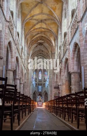 Inside view of the main nave of the cathedral Saint-Tugdual of Treguier. With no people Stock Photo