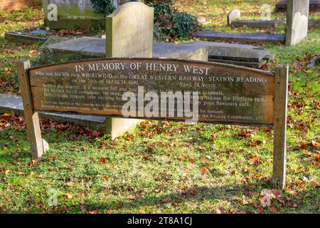 Memorial to Henry West killed by a whirlwind in 1840, graveyard of St Laurence church, Reading, Berkshire, England, UK Stock Photo