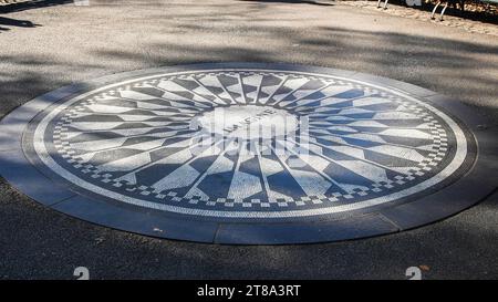 NEW YORK, NY, USA - NOVEMBER 16, 2023: Imagine sign in Central Park at Strawberry Fields Stock Photo