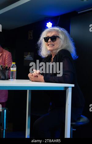 Vocalist Debbie Harry signs copies of her autobiography 'De cara' at FNAC Callao, on 19 November, 2023 in Madrid, Spain. Stock Photo