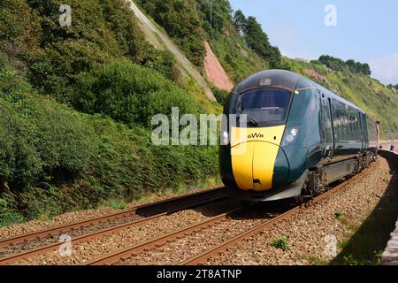 Intercity Express Train 1C74 the 0903 Paddington to Plymouth passing Teignmouth beach headed by power car No 800307. Stock Photo