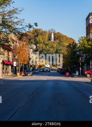 Hannibal, MO - 20 October 2023: View down Main street towards the Mark Twain Memorial Lighthouse in Missouri Stock Photo