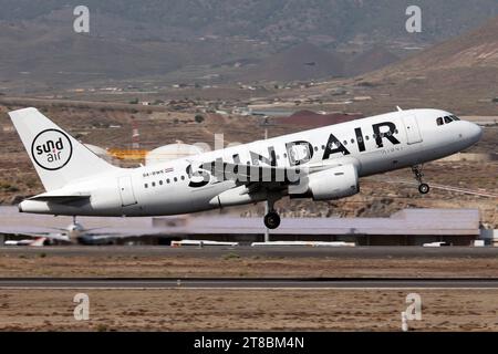 A SundAir (Fly Air41 Airways) Airbus 319 taking off from Tenerife Sur-Reina Sofía. Fly Air41 is a croatian airline flying on behalf of German airline Sundair. Stock Photo