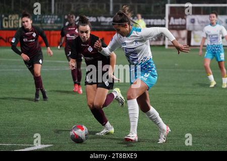 Torre Del Greco, Italy. 19th Nov, 2023. Torre del Greco, Italy, November 19th 2023: Elisa del Estal (9 Napoli) vies with Elena Battistini (15 Pomigliano) during the Serie A match between Pomigliano and Napoli at Stadio Liguori on November 19, 2023 in Torre del Greco, Italy (Foto Mosca/SPP) Credit: SPP Sport Press Photo. /Alamy Live News Stock Photo