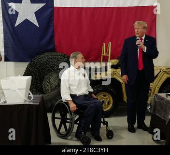 Edinburg, TX, USA. 19th Nov, 2023. Former President DONALD TRUMP arrives at the border in south Texas at the South Texas International Airport in Edinburg as he visits with Texas Gov. GREG ABBOTT, l, and briefly serves means to state troopers serving in Operation Lone Star border security effort. Credit: ZUMA Press, Inc./Alamy Live News Stock Photo