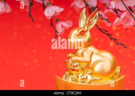 Tradition Chinese golden rabbit statue,2023 is year of the rabbit Stock Photo