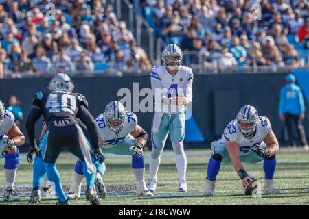 Charlotte, NC USA: Dallas Cowboys quarterback Dak Prescott (4) calls the play and awaits the snap from Dallas Cowboys center Tyler Biadasz (63) during Stock Photo