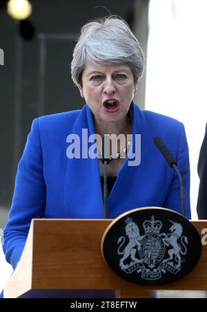 London, UK. 24th July, 2019. Theresa May makes a final speech outside 10 Downing Street before visiting Queen Elizabeth II to officially resign as Prime Minister of the United Kingdom in London. (Photo by Fred Duval/SOPA Images/Sipa USA) Credit: Sipa USA/Alamy Live News Stock Photo