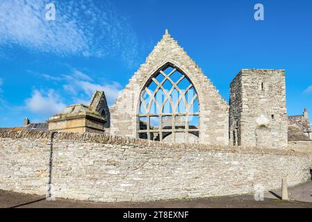 Ruins of the Auld St Peter's Kirk at Wilson Lane Thurso, Caithness, Scotland - 2023. As a place of worship, it was abandoned in 1832. Stock Photo