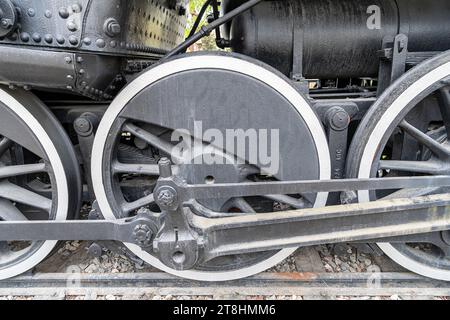 The mechanics of Alaska Railroad S-160 class 0-8-0 Locomotive 556 on display in Delaney Park, Anchorage, Alaska, USA Stock Photo