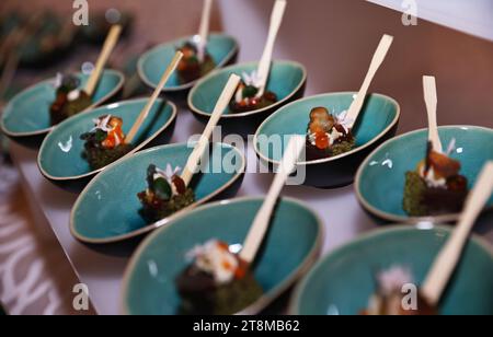 Paris, France. 20th Nov, 2023. Snacks are presented at the unveiling ceremony of LA LISTE 2024 world restaurant ranking at the French Ministry of Foreign Affairs in Paris, France, Nov. 20, 2023. LA LISTE 2024, the latest update of a list of the best global restaurants, was unveiled here on Monday. Credit: Gao Jing/Xinhua/Alamy Live News Stock Photo