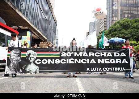 Sao Paulo, Brazil. 20th Nov, 2023. 20th Black Awareness Day March in front of MASP, on Avenida Paulista, central region of São Paulo, this Monday, the 20th. Credit: Brazil Photo Press/Alamy Live News Credit: Brazil Photo Press/Alamy Live News Stock Photo