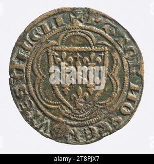 Counting token with fleur-de-lys shield and cross, 13th-15th century, Numismatic, Coinage, Bronze, Dimensions - Work: Diameter: 2.3 cm, Weight (type dimension): 1.98 g Stock Photo