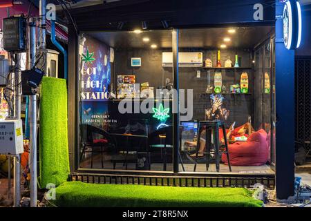 Legal cannabis shop frontage, Chaweng, Ko Samui, Thailand Stock Photo