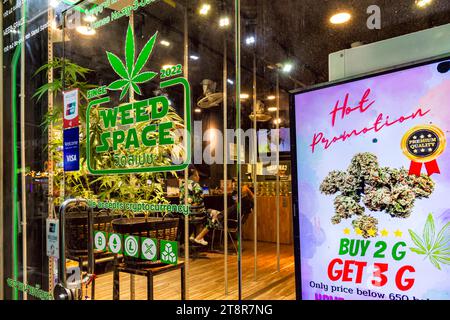 Legal cannabis shop frontage, Chaweng, Ko Samui, Thailand Stock Photo